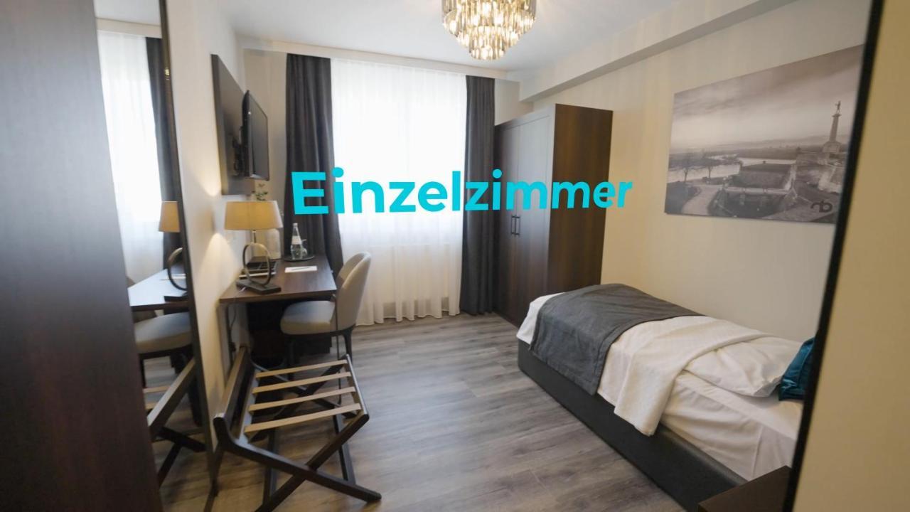 Hotel Busch Гютерсло Экстерьер фото